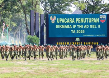 Upacara penutupan Dikmaba IF TNI AD Rindam I Bukit Barisan ( BB ) ( Diskominfo )