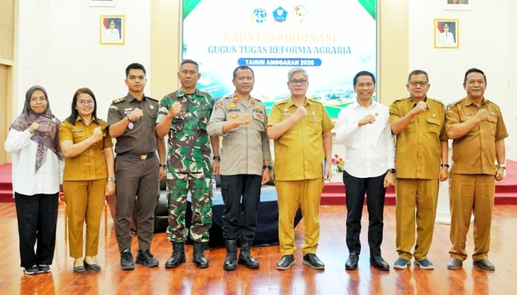 Pemkab Simalungun saat gelar rapat bersama GTRA terkait konflik tanah ( Diskominfo Simalungun )