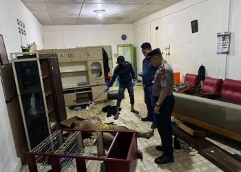 Pria yang berinisial RP ditemukan tewas didalam rumahnya. ( Polsek Siantar Timur )