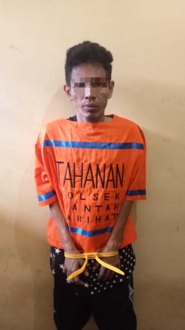 Pelaku pencurian 4 hp yang diamankan Polsek Siantar Marihat ( Humas Polres Pematangsiantar )