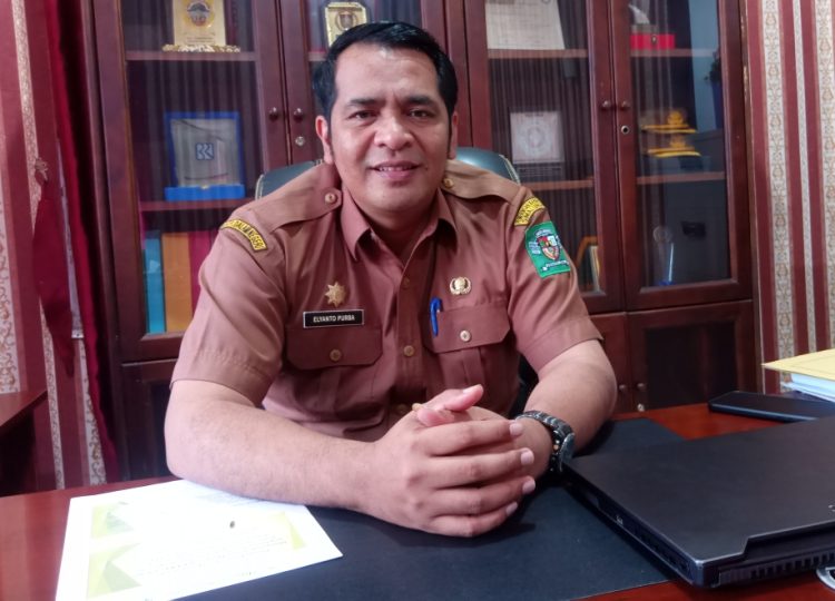 Kepala Dinas Pemberdayaan Masyarakat dan Nagori (DPMN) Kabupaten Simalungun Elyanto Purba. ( Herry Sinaga )