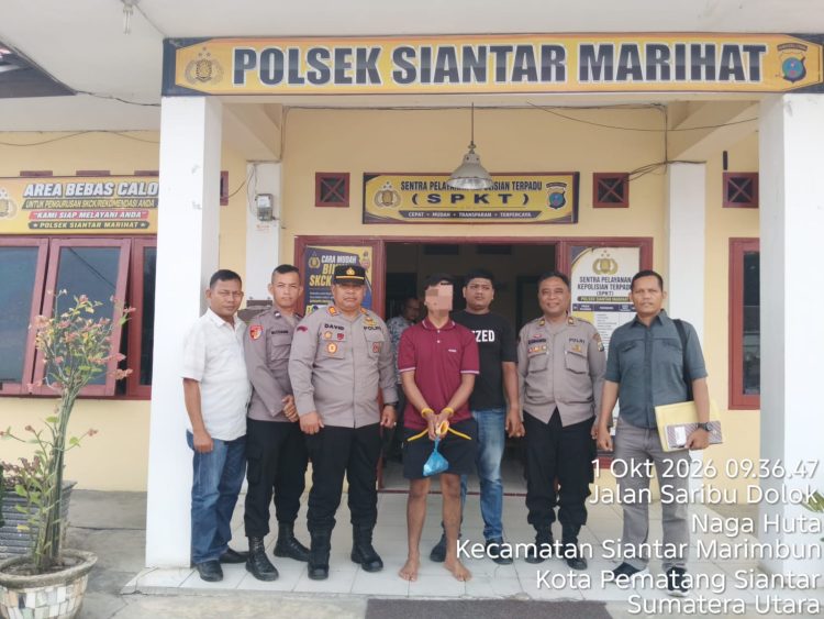 Karyawan Toko Bangunan yang melakukan pencurian yang diamankan Polisi. ( Humas Polres Pematangsiantar )
