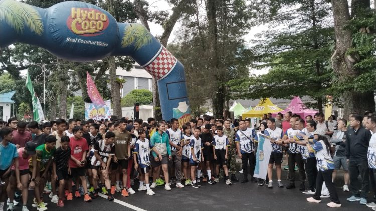 Saat pelepasan Ribuan Peserta yang mengikuti Fun Run.