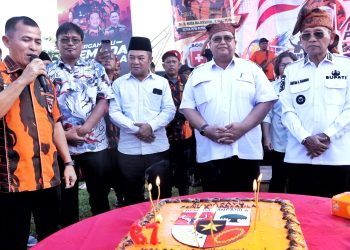 Bupati Simalungun Anton Achmad Saragih saat hadiri HUT ke -67 Pemuda Pancasila. ( Diskominfo Simalungun )